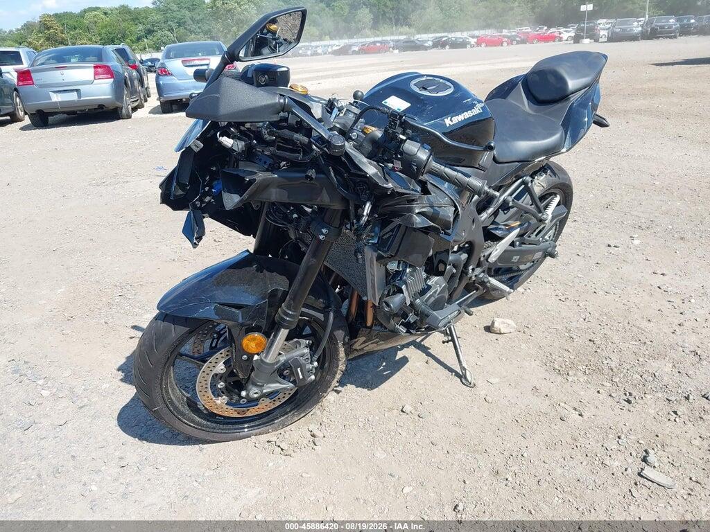 ML5ZXCP10SDA42647 2025 KAWASAKI ZX400 photo no. 2
