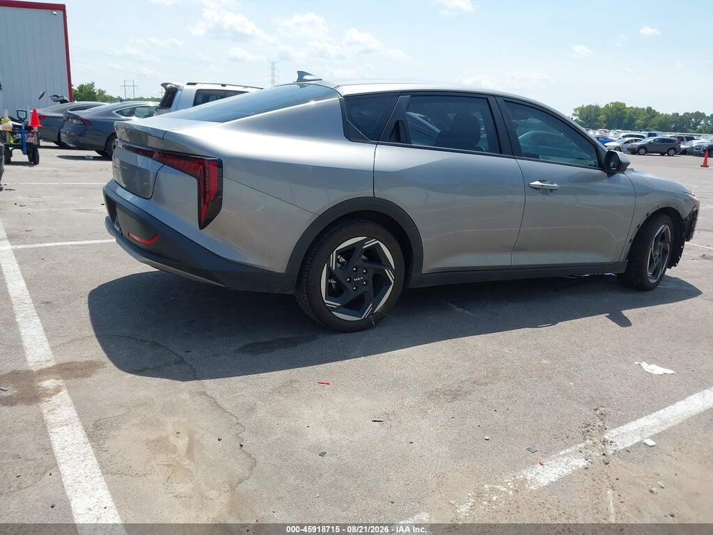 3KPFU4DE3SE018370 2025 KIA K4 photo no. 4
