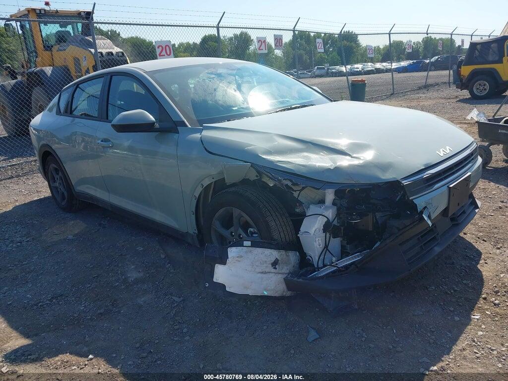 2026 KIA K4 3KPFT4DE3TE330418