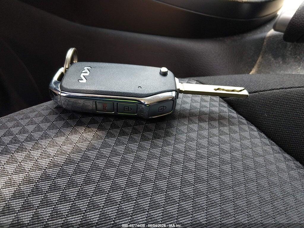 KNDJ23AU3S7955497 2025 KIA SOUL photo no. 11