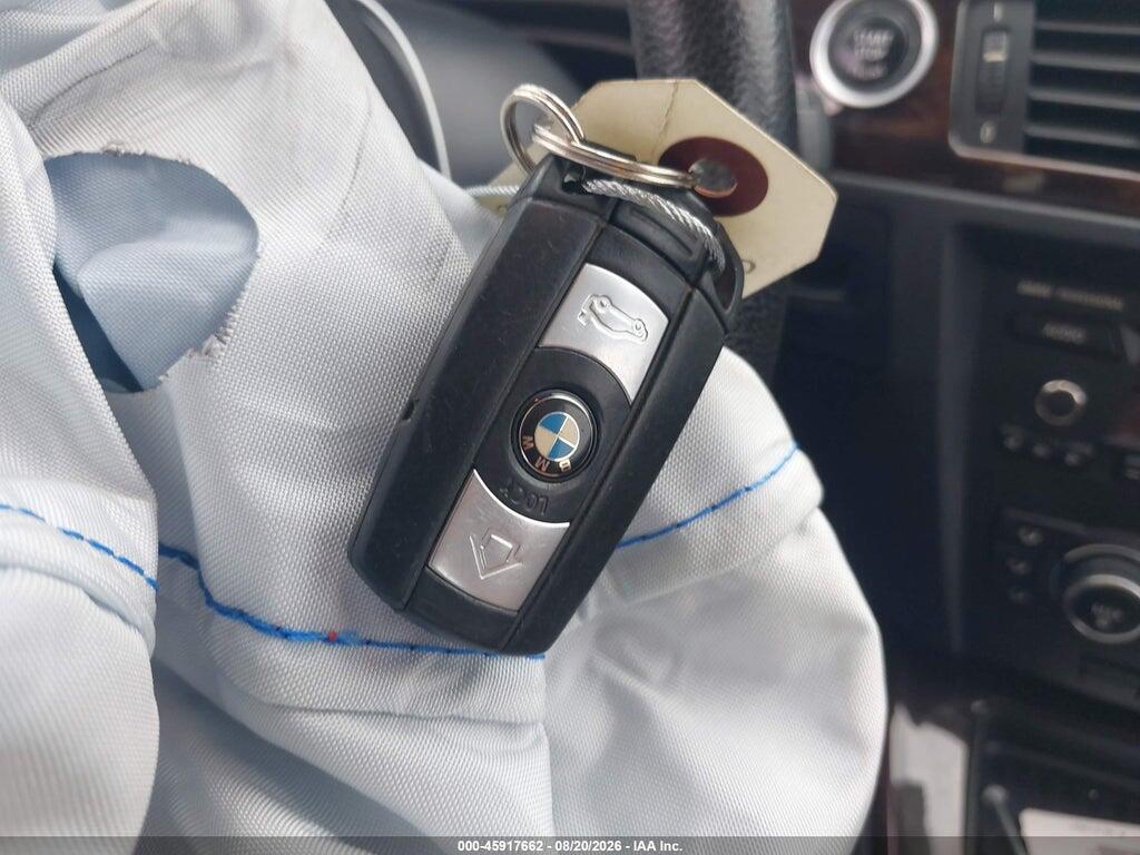 WBAPK5C52AA648980 2010 BMW 328I photo no. 11