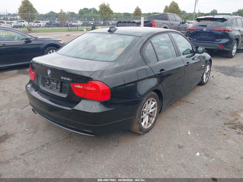 WBAPK5C52AA648980 2010 BMW 328I photo no. 4