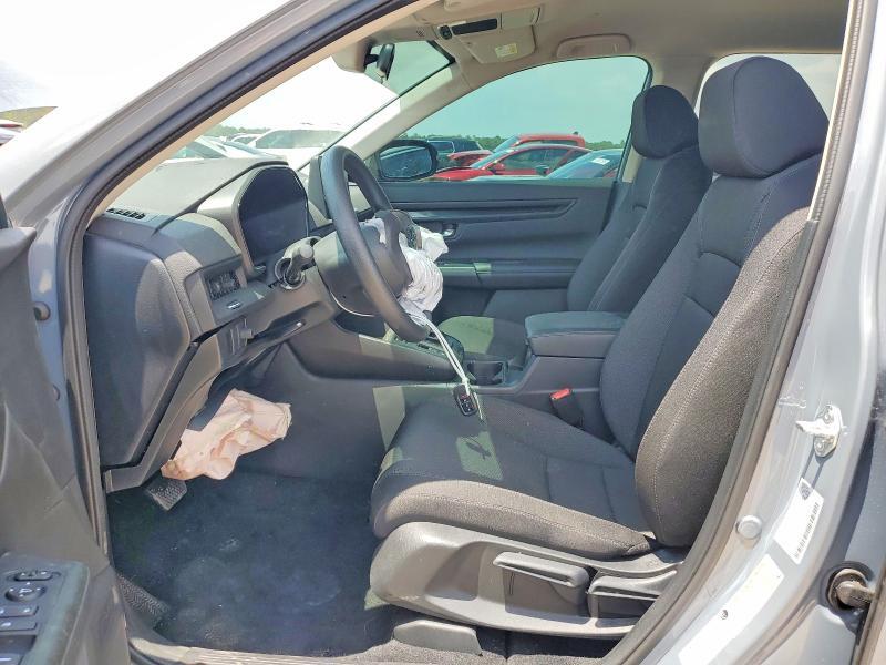 2026 HONDA CR-V LX — Фото 7 из 13