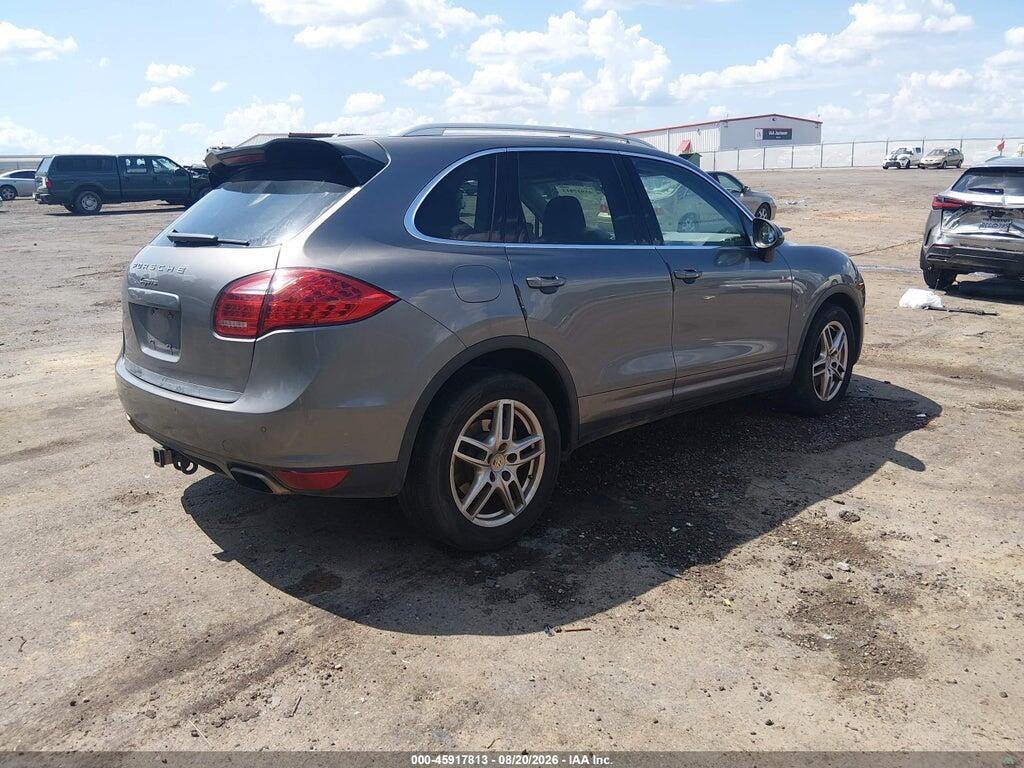 WP1AA2A22CLA08499 2012 PORSCHE CAYENNE photo no. 4