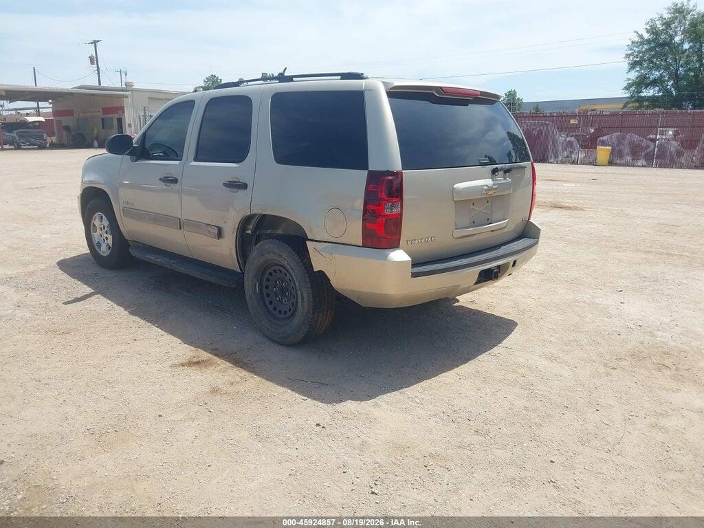 1GNUCAE01AR249337 2010 CHEVROLET TAHOE photo no. 3