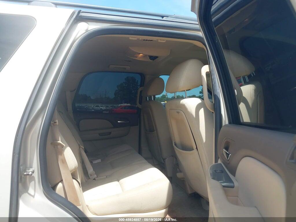 1GNUCAE01AR249337 2010 CHEVROLET TAHOE photo no. 8