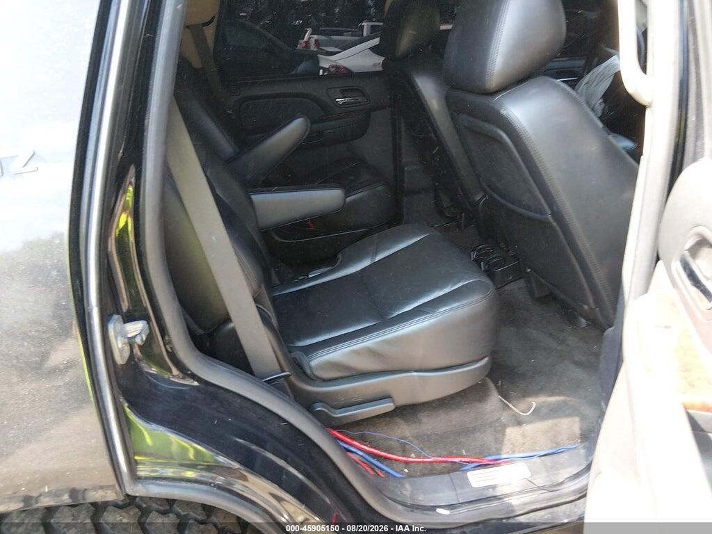 1GNUCCE09AR223113 2010 CHEVROLET TAHOE photo no. 8