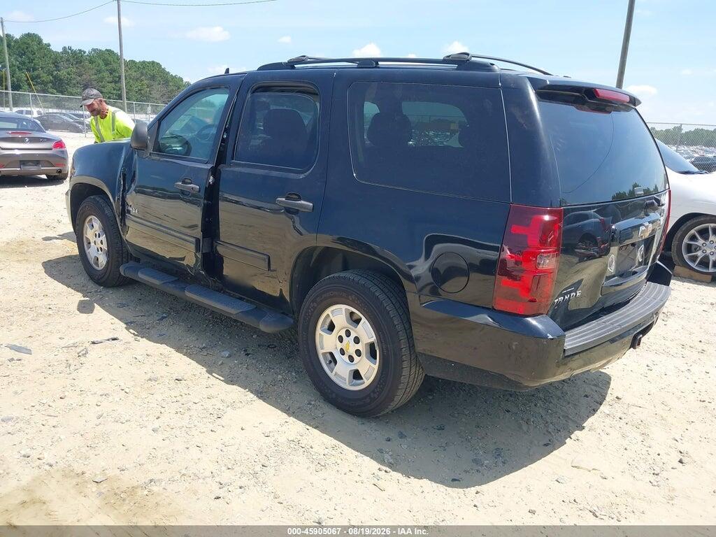 1GNMCAE33AR232839 2010 CHEVROLET TAHOE photo no. 3