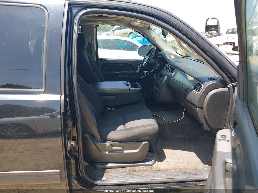 1GNMCAE33AR232839 2010 CHEVROLET TAHOE photo no. 5