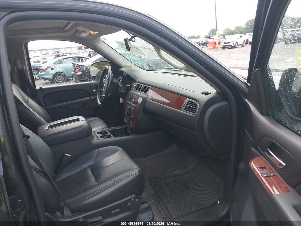 1GNUKBE01AR134360 2010 CHEVROLET TAHOE photo no. 5