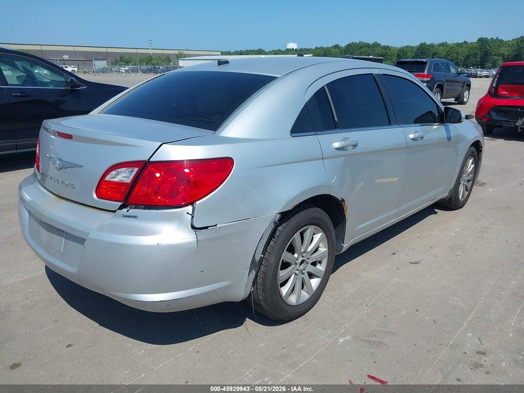 1C3CC5FB7AN197980 2010 CHRYSLER SEBRING photo no. 4