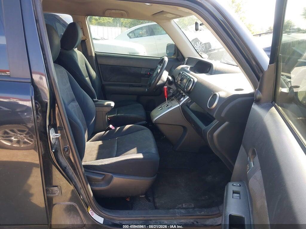JTLZE4FE9CJ014047 2012 SCION XB photo no. 4