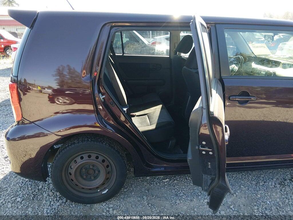 JTLZE4FE1CJ015919 2012 SCION XB photo no. 8