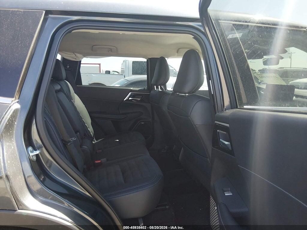 JA4J3VAB2TZ044455 2026 MITSUBISHI OUTLANDER photo no. 8