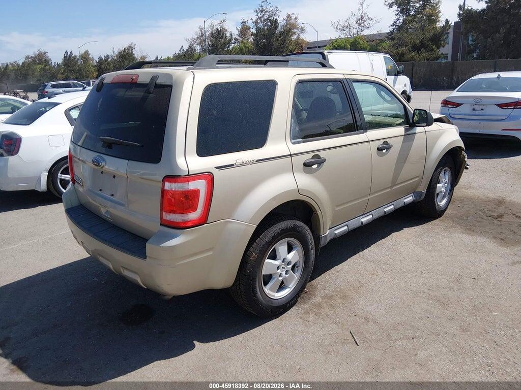 1FMCU9D75AKC77323 2010 FORD ESCAPE photo no. 4