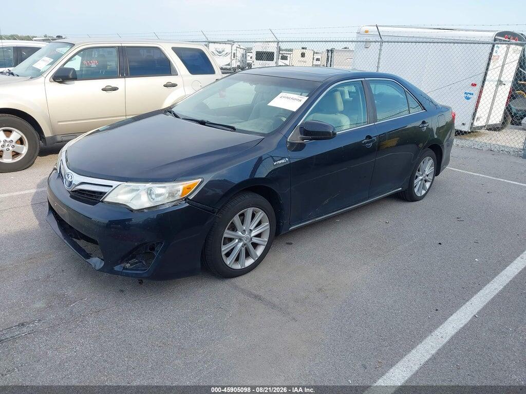 4T1BD1FK2CU002465 2012 TOYOTA CAMRY HYBRID photo no. 2