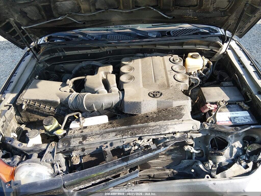 JTEBU4BF1CK122540 2012 TOYOTA FJ CRUISER photo no. 10