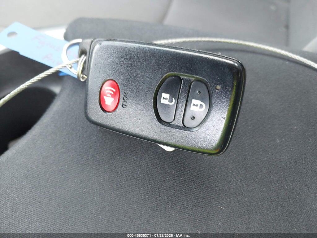 JTDKN3DU2C5375422 2012 TOYOTA PRIUS photo no. 11