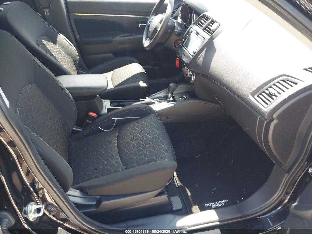 JA4ARUAU2SU000283 2025 MITSUBISHI OUTLANDER SPORT photo no. 5