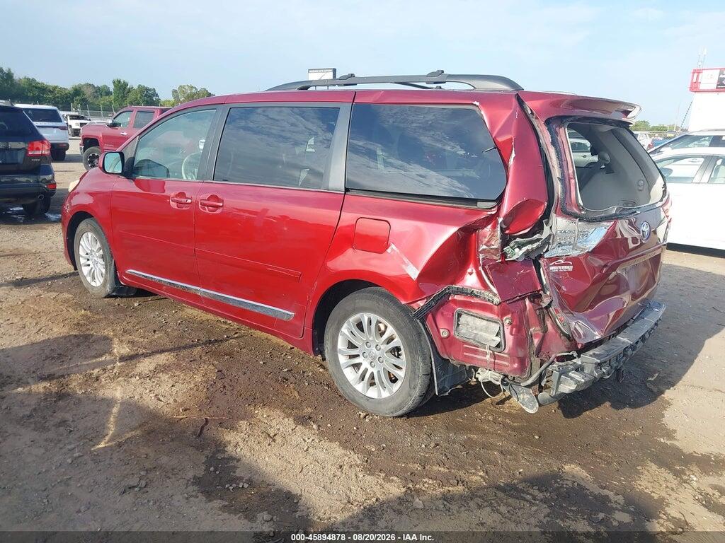 5TDYK3DC8CS263115 2012 TOYOTA SIENNA photo no. 3