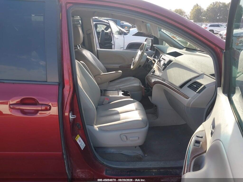 5TDYK3DC8CS263115 2012 TOYOTA SIENNA photo no. 5