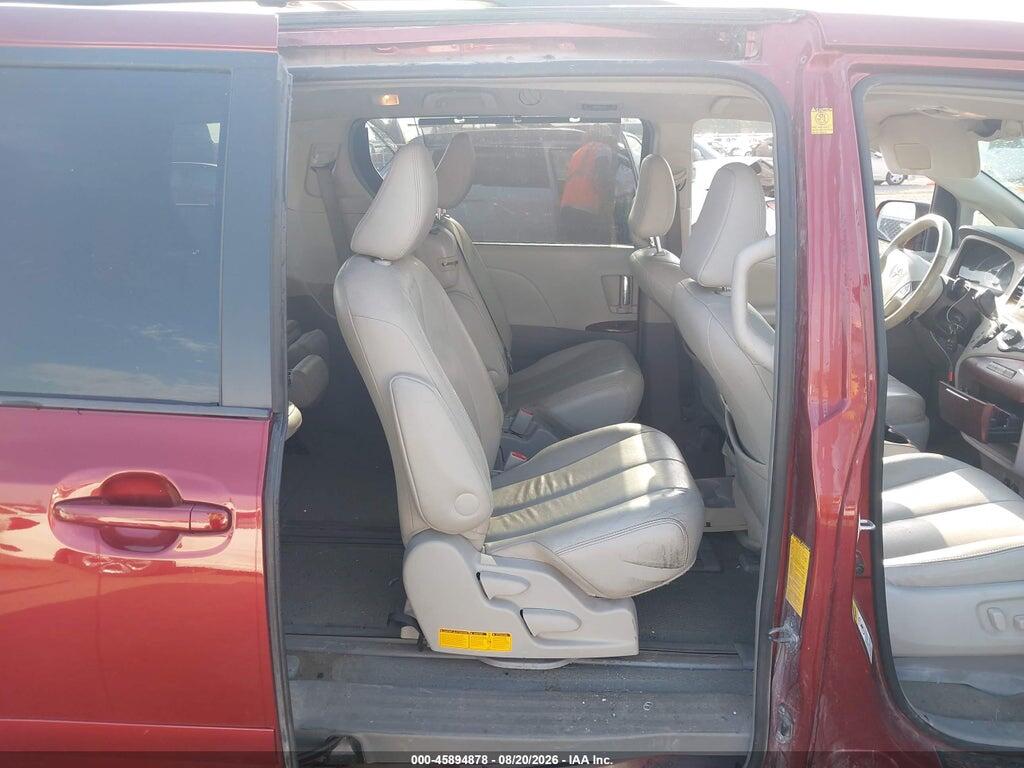 5TDYK3DC8CS263115 2012 TOYOTA SIENNA photo no. 8