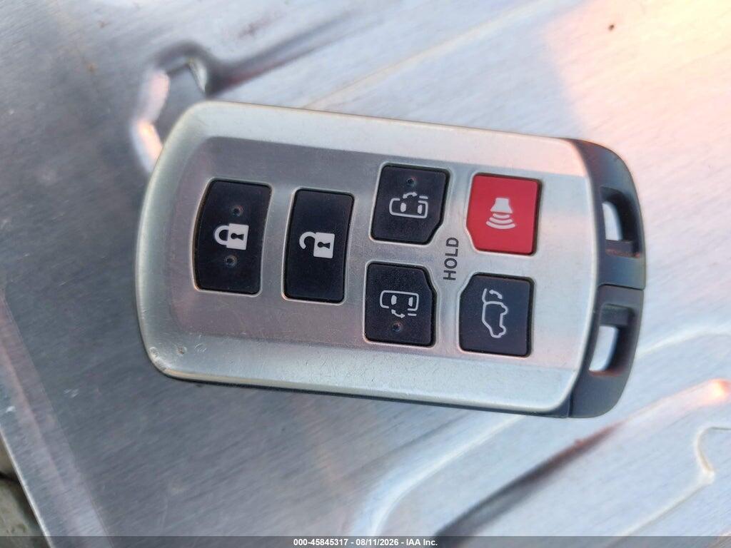 5TDDK3DCXCS048916 2012 TOYOTA SIENNA photo no. 11