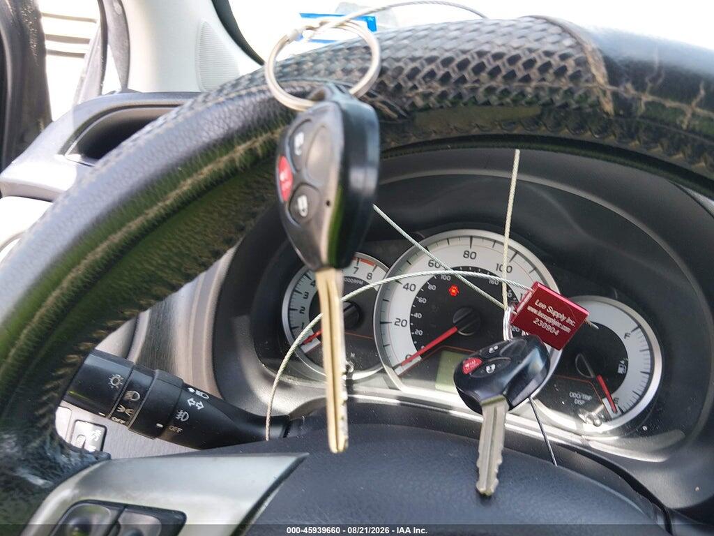 JTDKTUD32CD510343 2012 TOYOTA YARIS photo no. 11