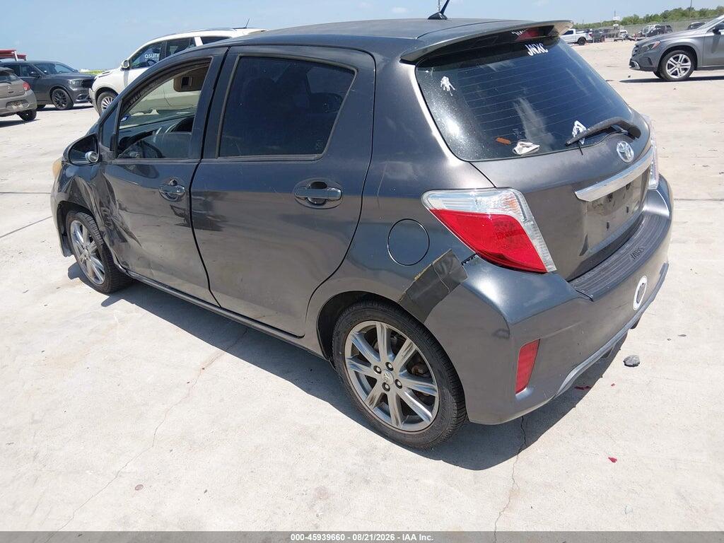 JTDKTUD32CD510343 2012 TOYOTA YARIS photo no. 3