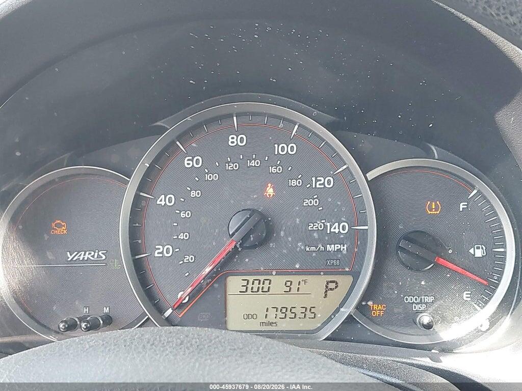 JTDKTUD33CD521335 2012 TOYOTA YARIS photo no. 7