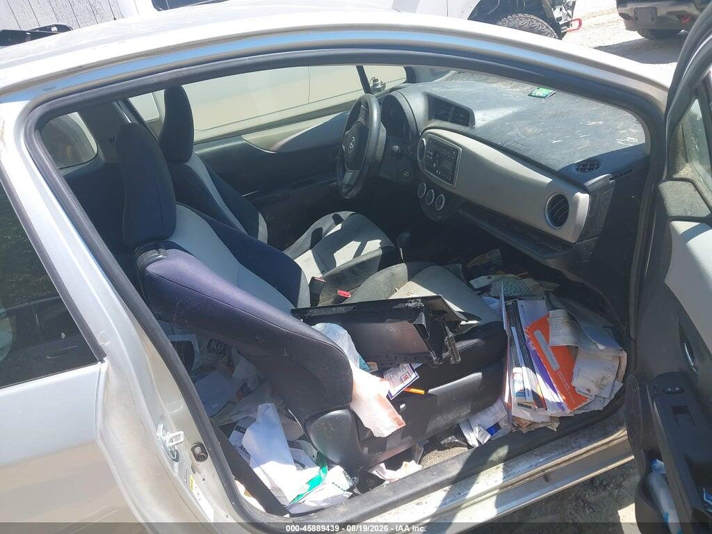 JTDJTUD35CD539881 2012 TOYOTA YARIS photo no. 5