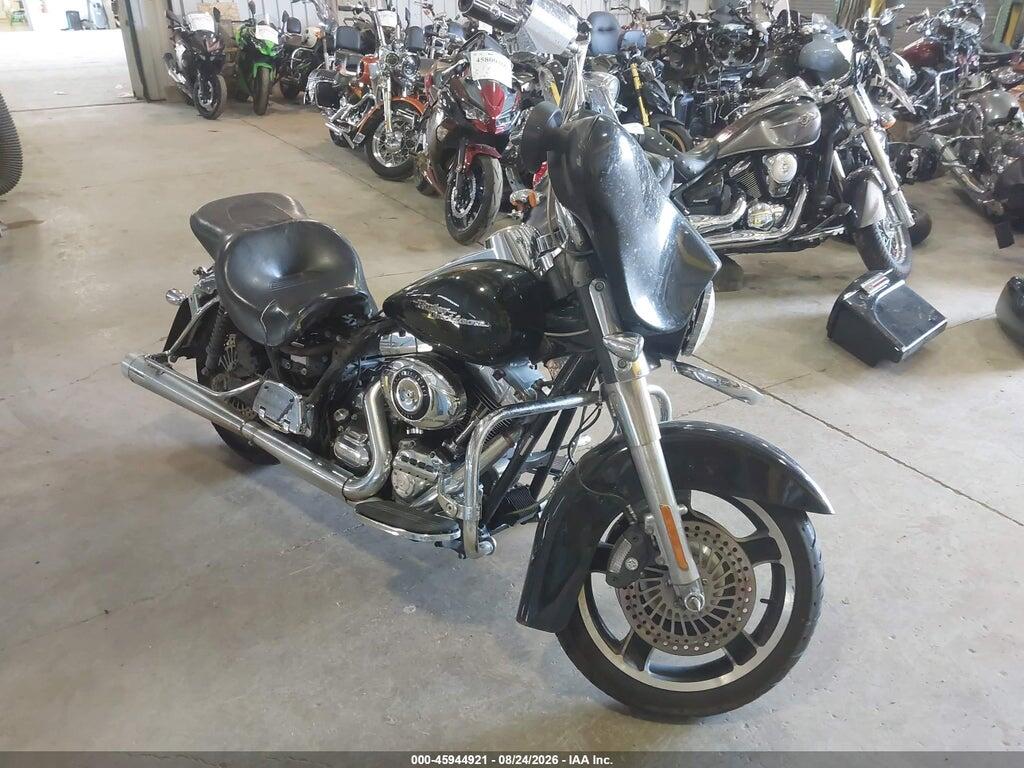 2010 HARLEY-DAVIDSON FLHX 1HD1KB413AB613375