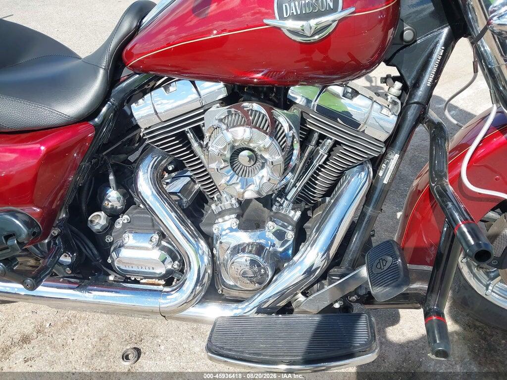 1HD1FR413AB618024 2010 HARLEY-DAVIDSON FLHRC photo no. 8