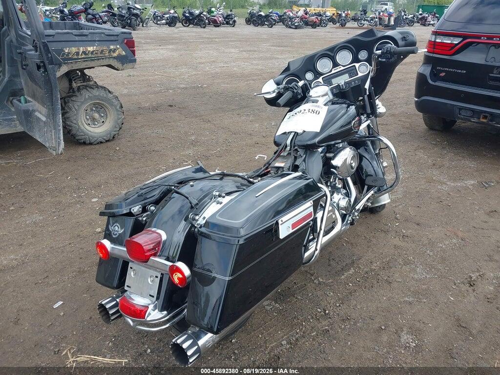 1HD1FC413AB604900 2010 HARLEY-DAVIDSON FLHTCU photo no. 4