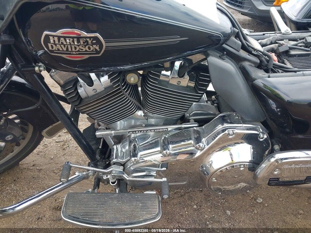 1HD1FC413AB604900 2010 HARLEY-DAVIDSON FLHTCU photo no. 9