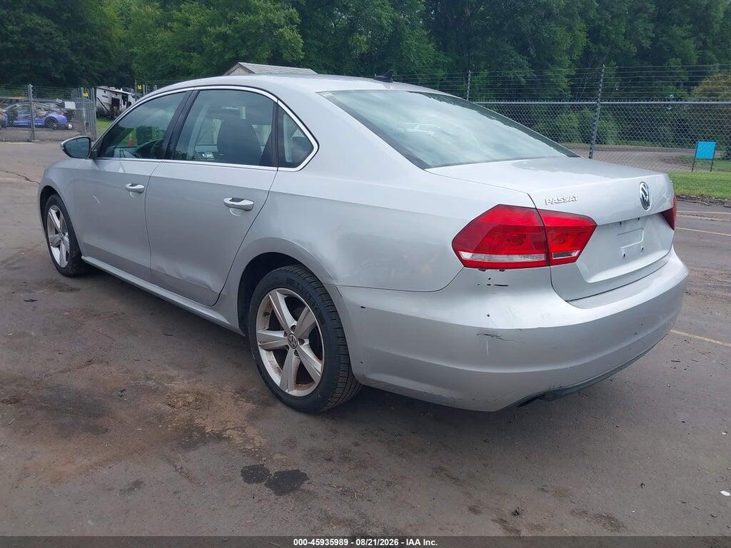 1VWBP7A35CC098142 2012 VOLKSWAGEN PASSAT photo no. 3