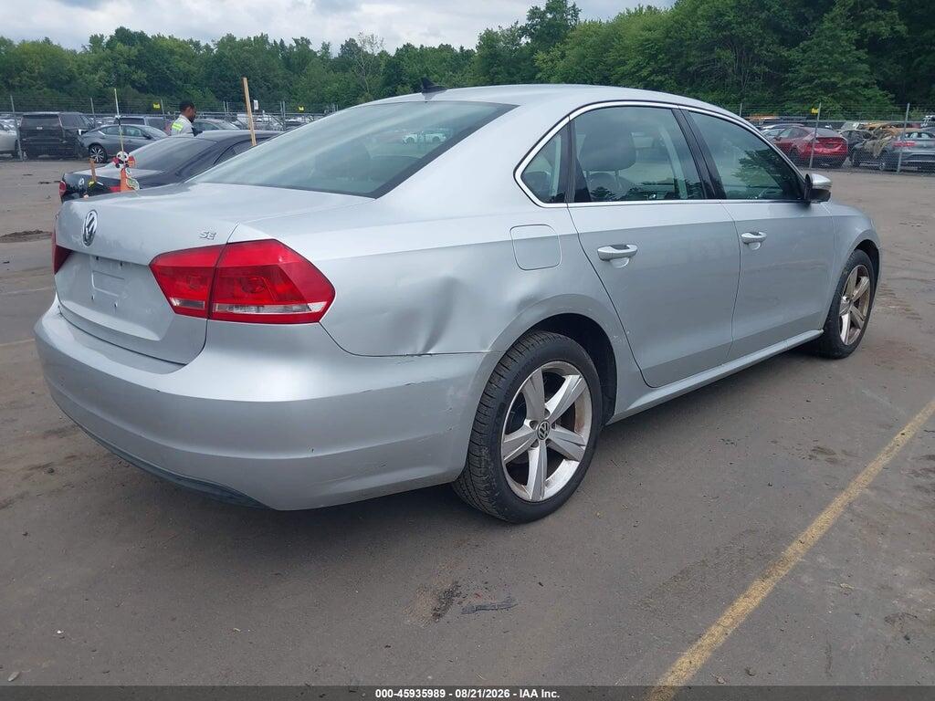 1VWBP7A35CC098142 2012 VOLKSWAGEN PASSAT photo no. 4