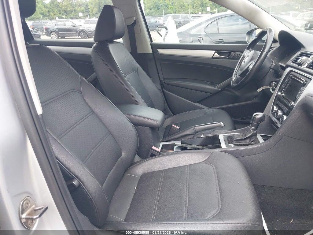 1VWBP7A35CC098142 2012 VOLKSWAGEN PASSAT photo no. 5