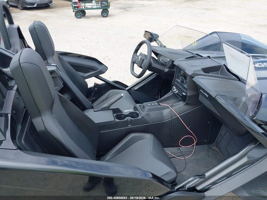 57XAATHD4S8166236 2025 POLARIS SLINGSHOT photo no. 5