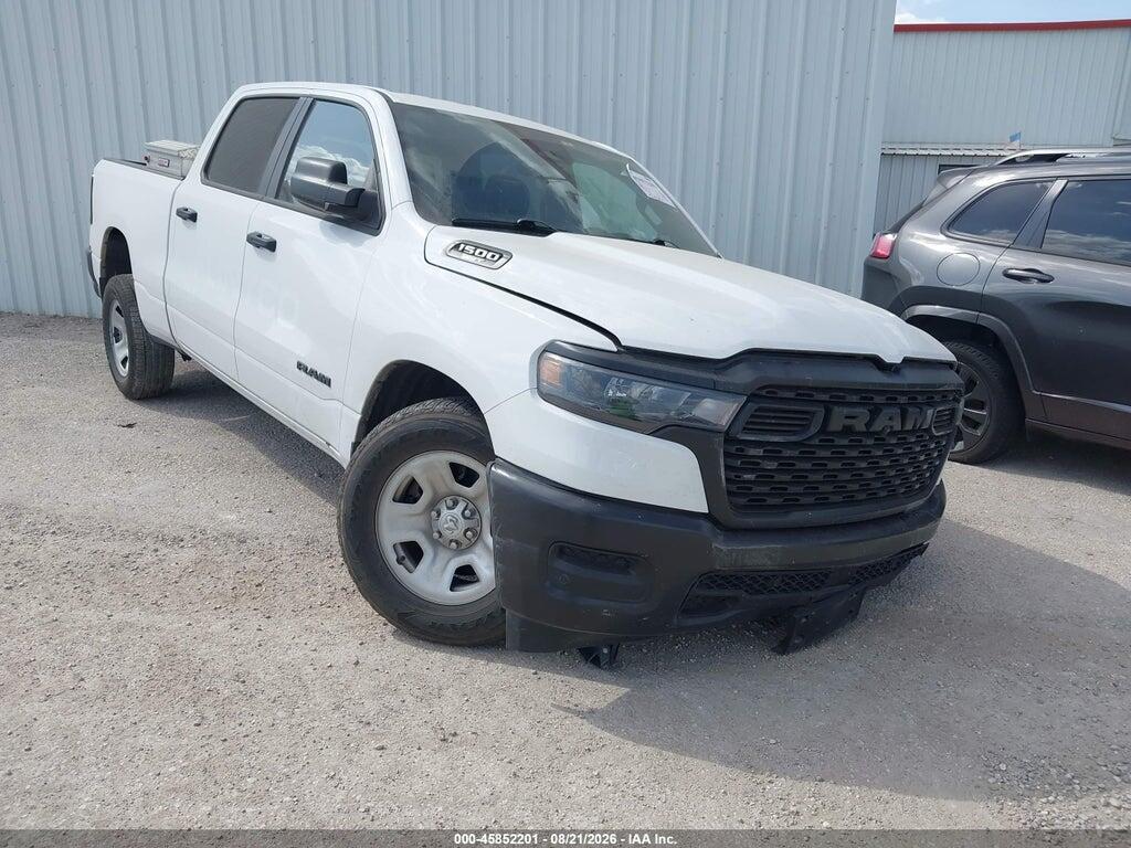 2025 RAM 1500 1C6SRFNP7SN604102