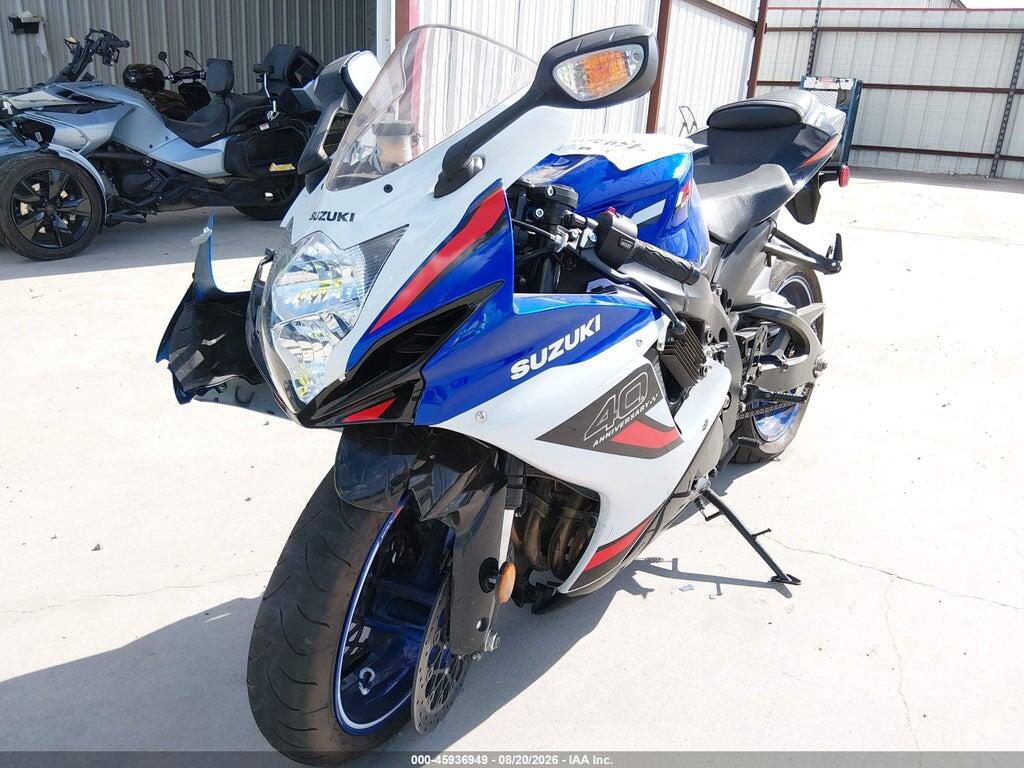 JS1GN7FA0T7100811 2026 SUZUKI GSX-R600 photo no. 2