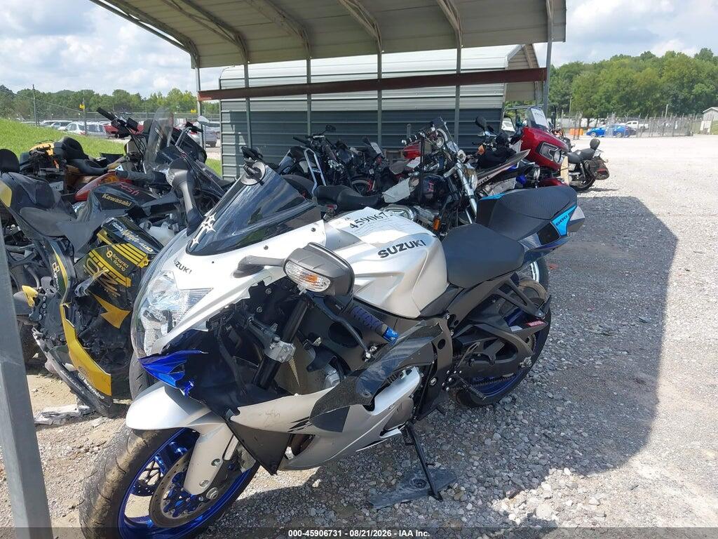 JS1GN7FA7T7100613 2026 SUZUKI GSX-R600 photo no. 2