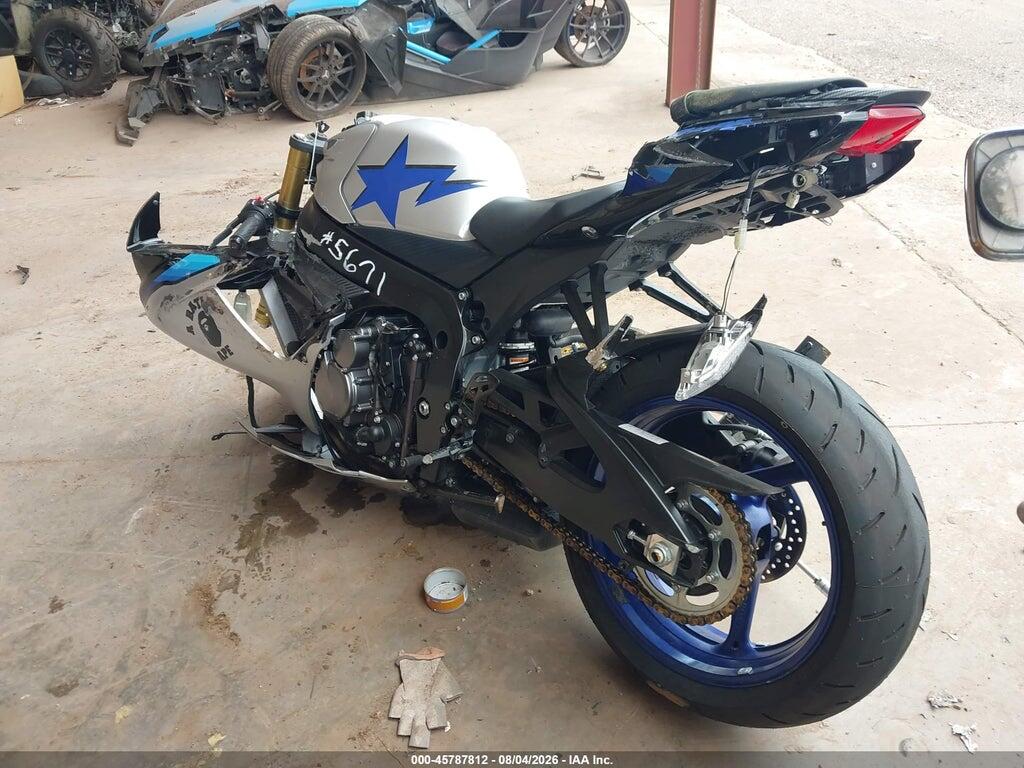 JS1GR7MA5T7101539 2026 SUZUKI GSX-R750 photo no. 3