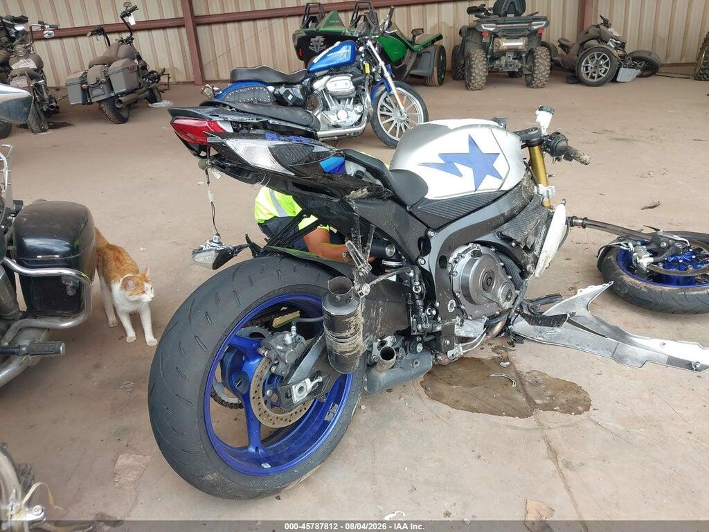 JS1GR7MA5T7101539 2026 SUZUKI GSX-R750 photo no. 4