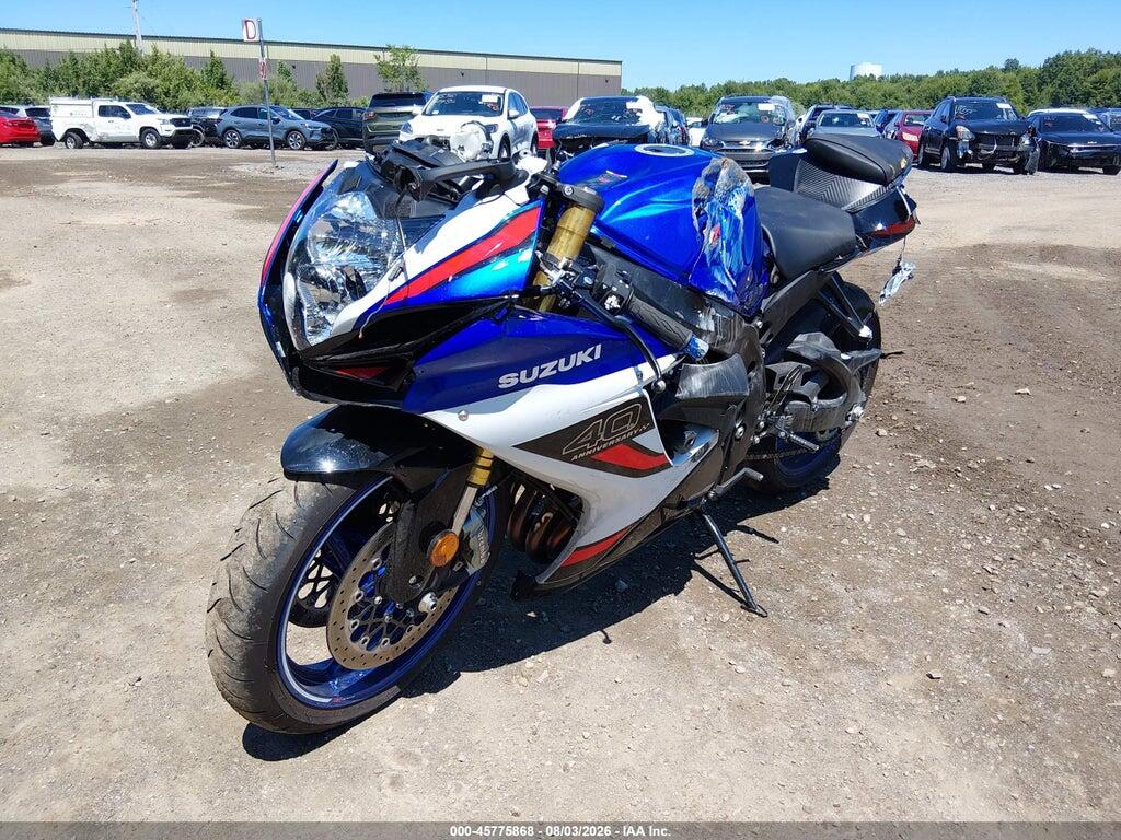 JS1GR7MA0T7101769 2026 SUZUKI GSX-R750 photo no. 2