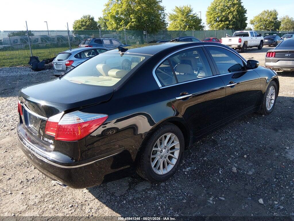KMHGC4DE8AU074484 2010 HYUNDAI GENESIS photo no. 4