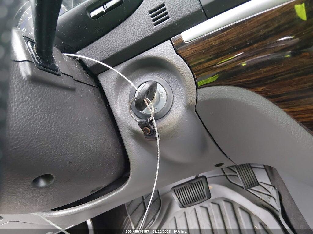 5NMSG3AB7AH397665 2010 HYUNDAI SANTA FE photo no. 11