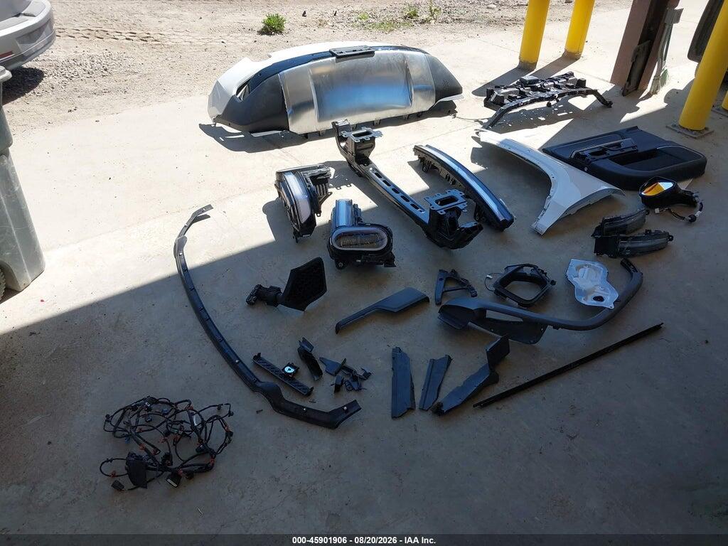 7PDSGBBAXSN047220 2025 RIVIAN R1S photo no. 12