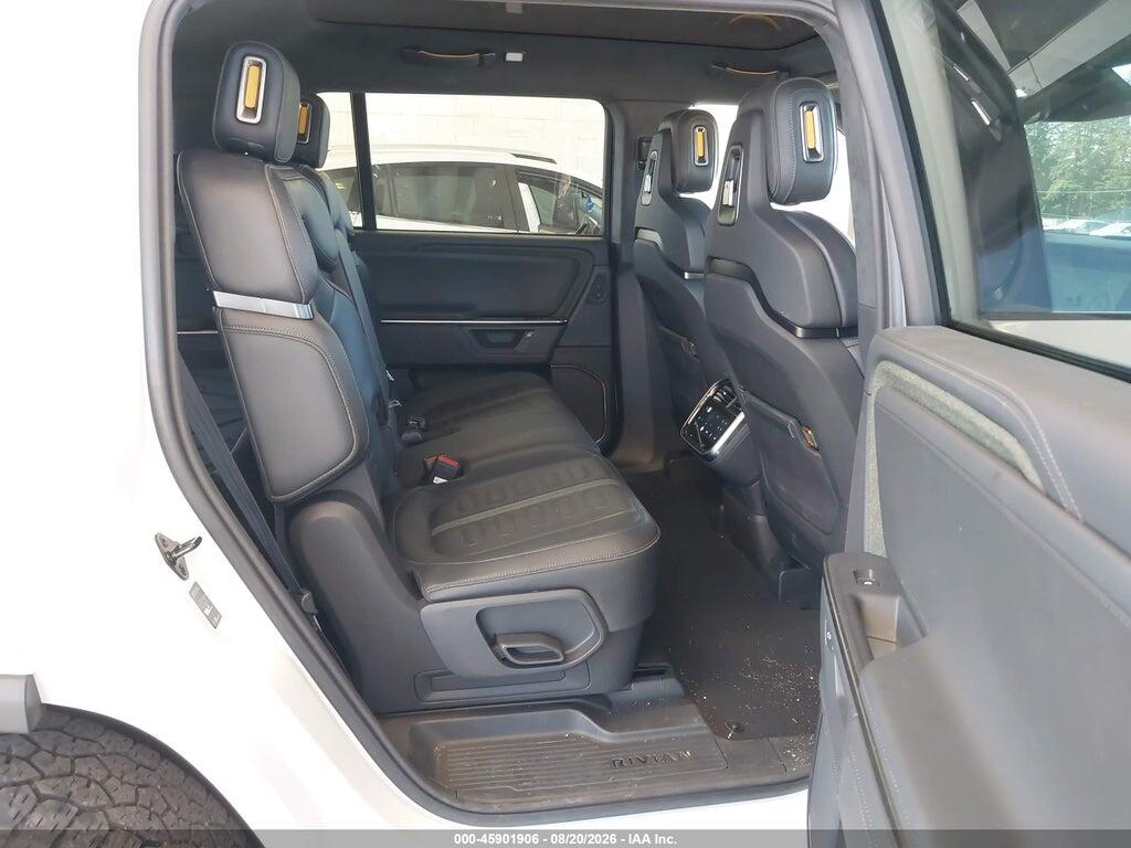 7PDSGBBAXSN047220 2025 RIVIAN R1S photo no. 8