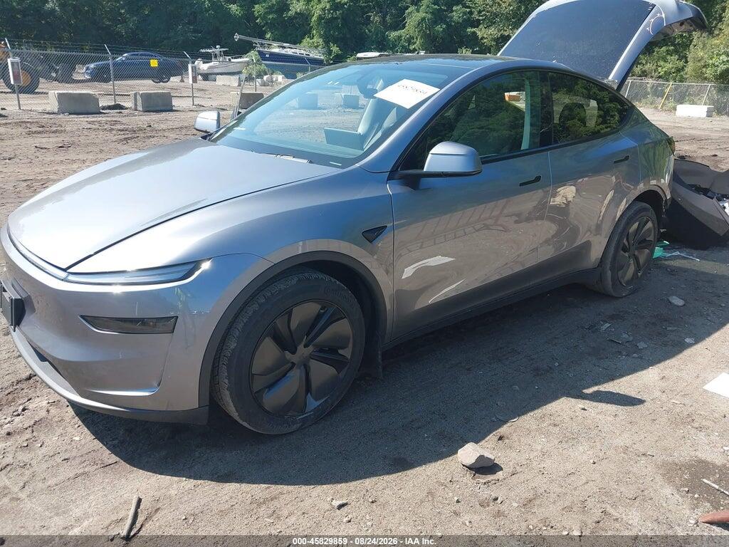 7SAYGDEE8TF326602 2026 TESLA MODEL Y photo no. 2